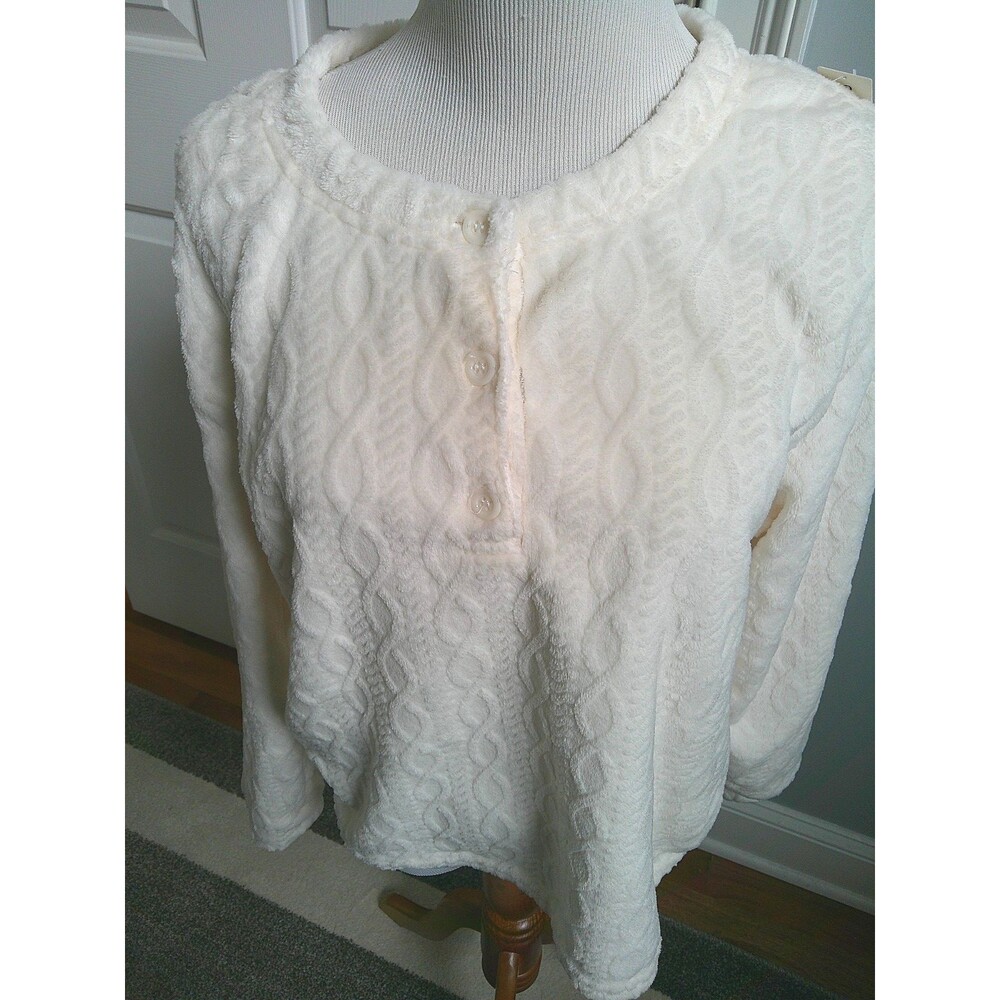 NWT Laura Ashley White Cable Knit Fleece2 pc. Pajamas Super Soft Size Small